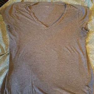 Plain gray t-shirt, nice for layering!